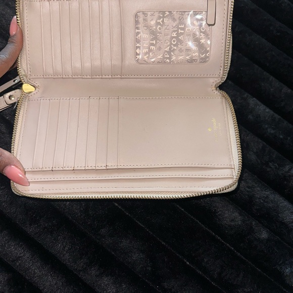 Kate Spade Beige Leather Wallet - Picture 5 of 7